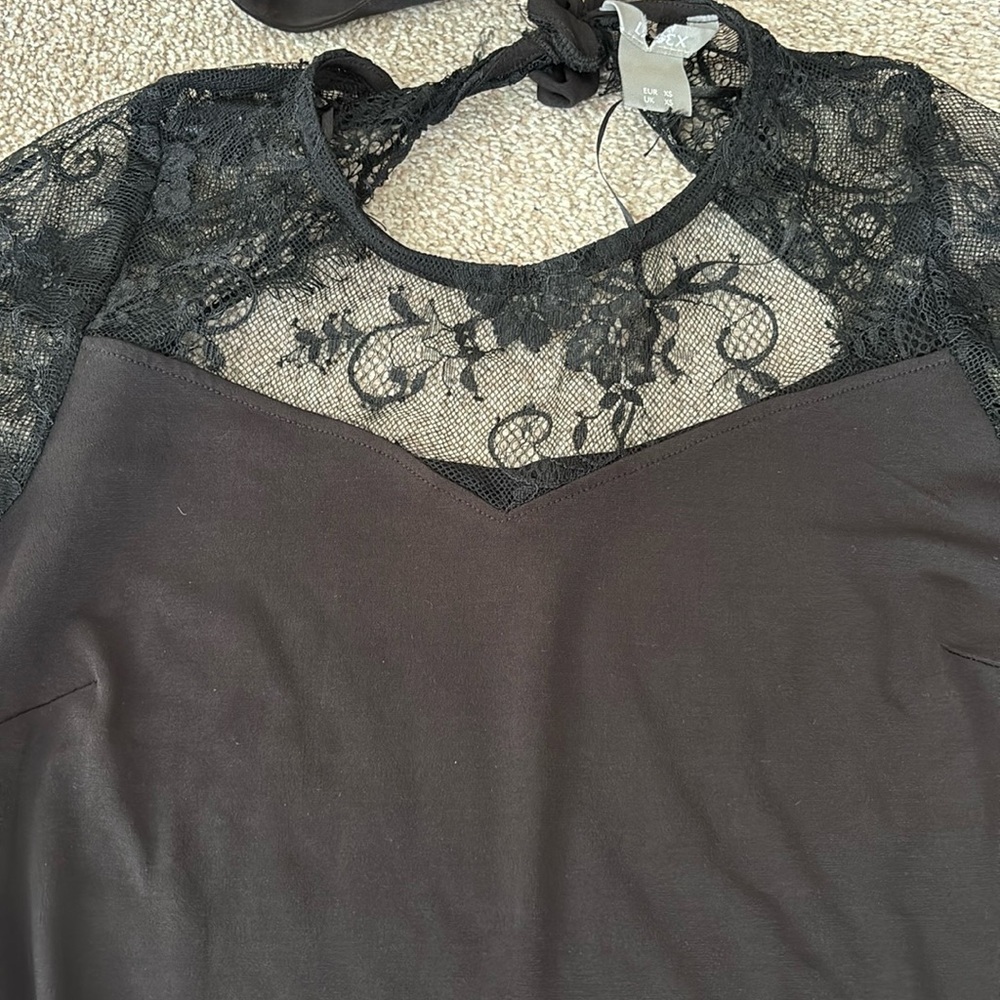 Polyester Lace Top - Picture 2 of 7